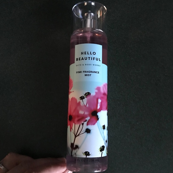 Bath & Body Works Hello Beautiful Fine Fragrance Mist 8 fl oz/236 ml - Picture 1 of 14
